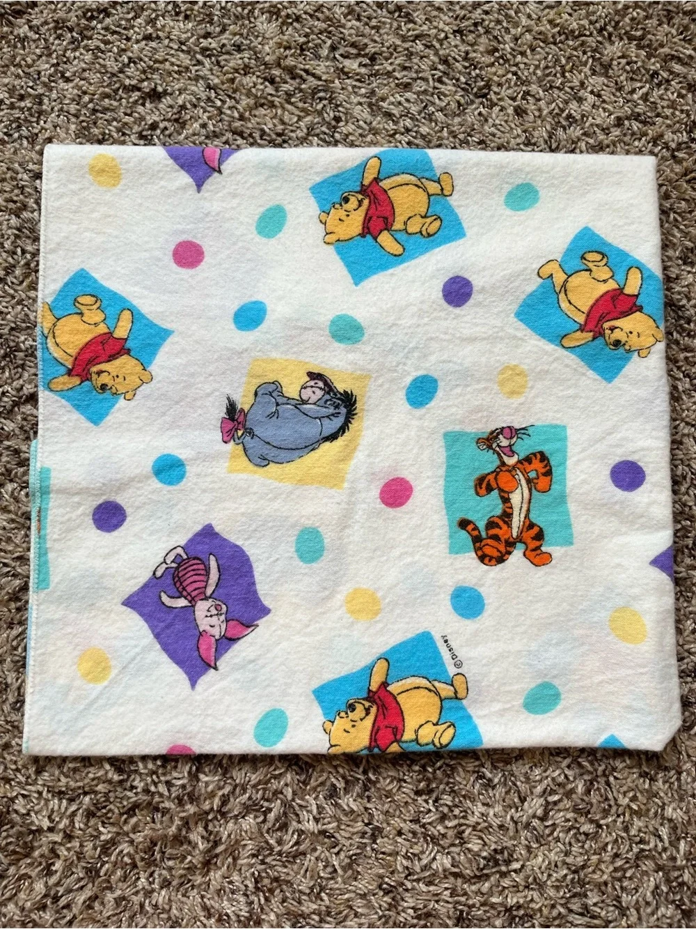 Vintage 90's/Y2K Winnie the Pooh Receiving Blanket/Swaddle